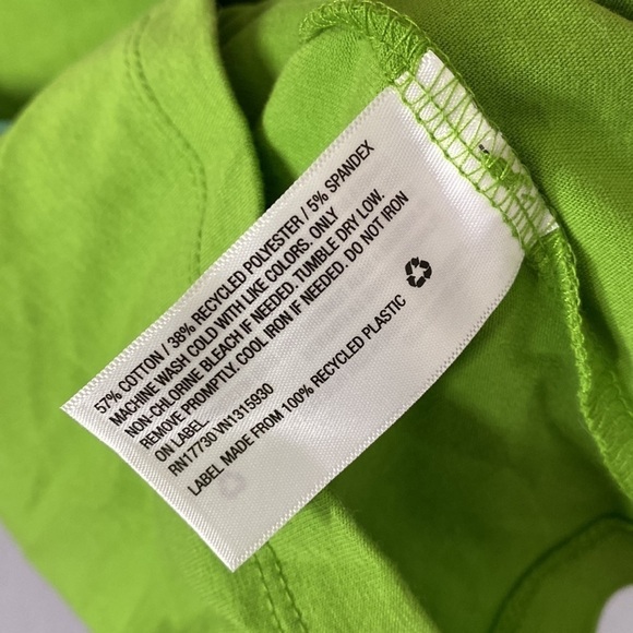 Wild Fable V Neck Lime Green Basic Crop Top - Picture 5 of 7